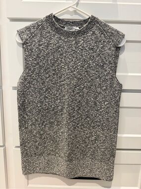 MM. Lafleur Marled Gray Sleeveless Knit Shell